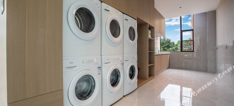 昆明半山温泉豪生荟酒店图片