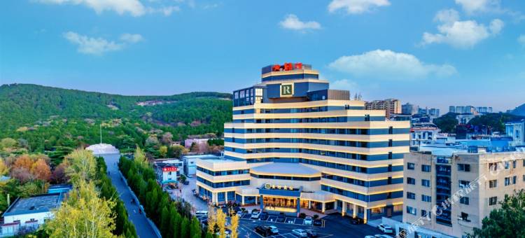 济南黄河宾馆(千佛山舜耕国际会展中心店)图片