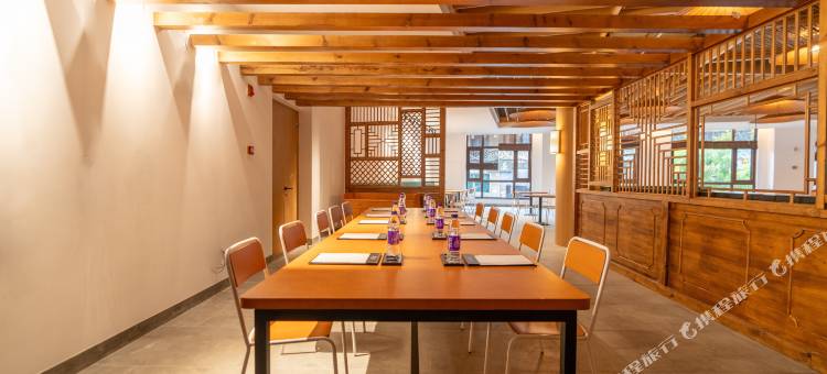 遵义乌江寨寻黔记酒店图片