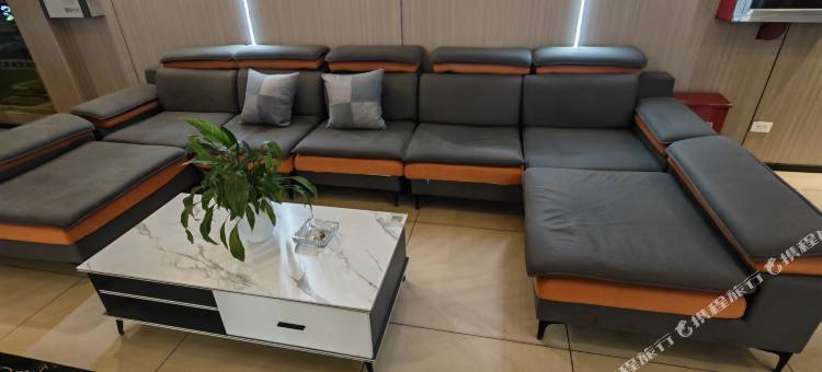 维也纳酒店(南昌火车站楞上地铁站店)图片