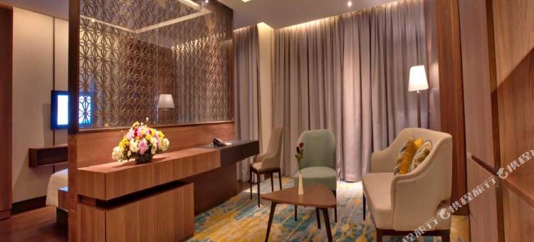 格兰德索尔海滨酒店(Grand Soll Marina Hotel)图片