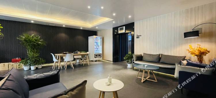 久居可酒店(红山路八一中学店)图片