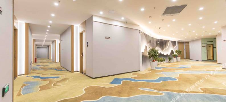 全开商务酒店(合肥肥东华东建材城龙塘地铁站店)图片