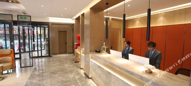 海锦天轻居酒店(武威步行街鸠摩罗什寺店)图片