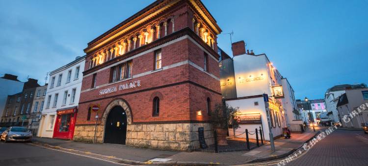 曼斯利斯特罗兹宫套房酒店(Strozzi Palace Suites by Mansley)图片