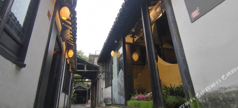 月上禅意空间民宿(锦溪古镇店)图片