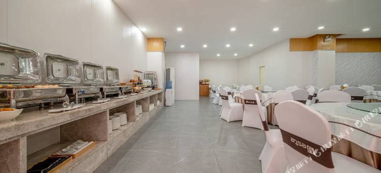 雅斯特酒店(南宁动物园广西大学地铁站店)图片