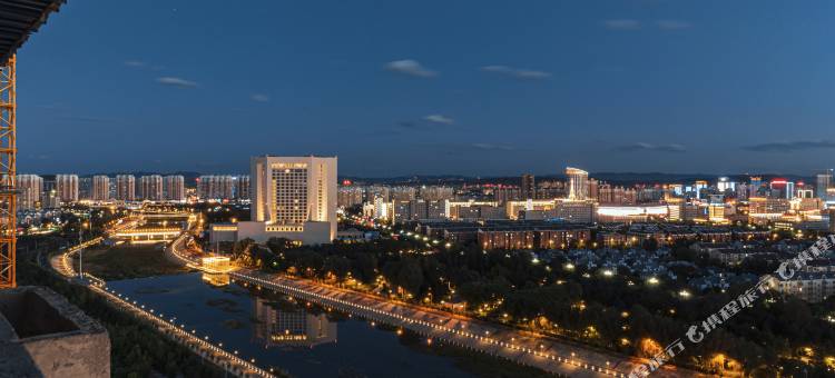 城市一号酒店(赤峰高铁站店)图片