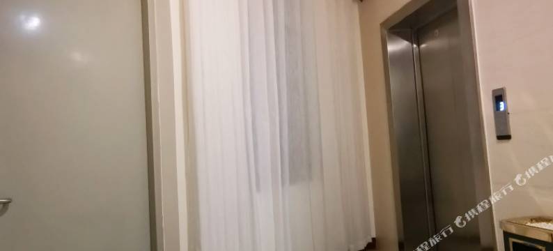 昭平居安酒店图片