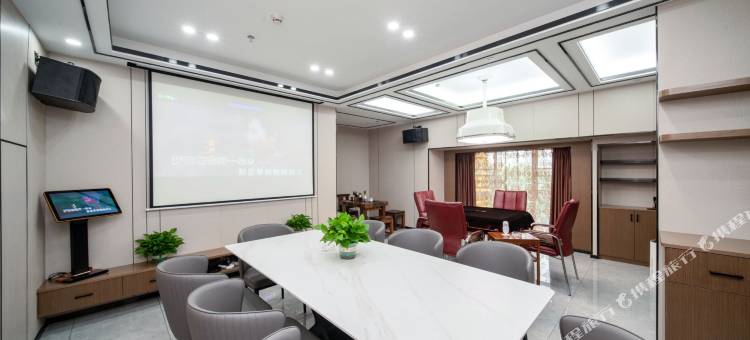 悦南国酒店(福民地铁站店)图片