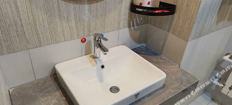 尚客优酒店(赤峰站店)图片