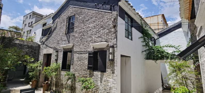 里苑·唐家小院精品人文民宿(珠海中山大学店)图片