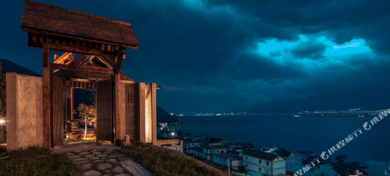 大理·隐里︱半山日落海景国风庭院(洱海文笔村店)图片