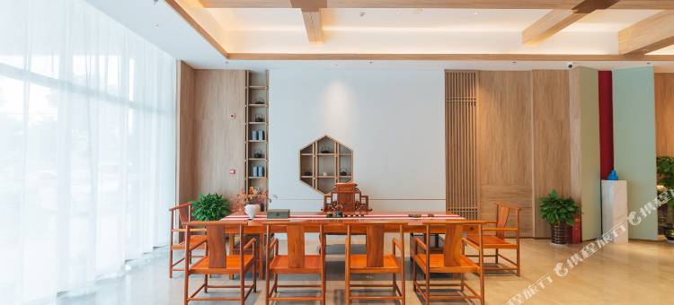 莫林臻酒店(洞口店)图片