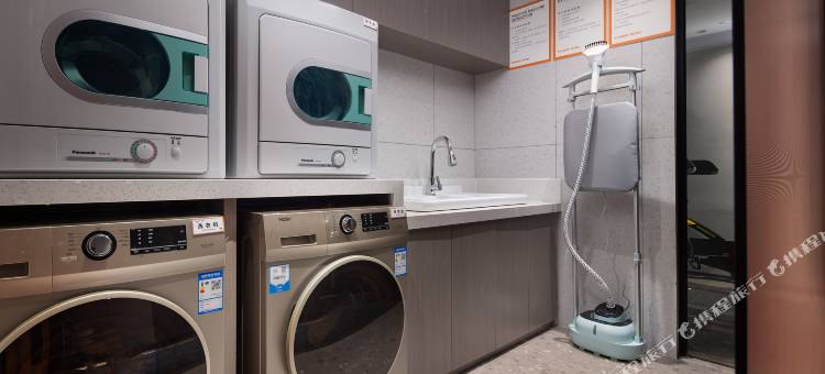 FunGee S 欢致酒店(长沙五一广场黄兴广场地铁站店)图片