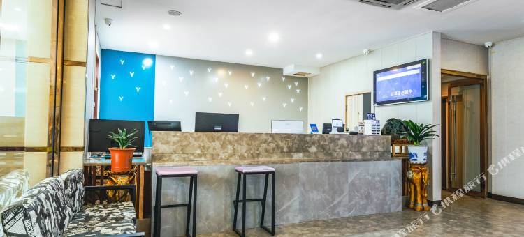 轻住酒店(青岛城阳区农业大学地铁站店)图片