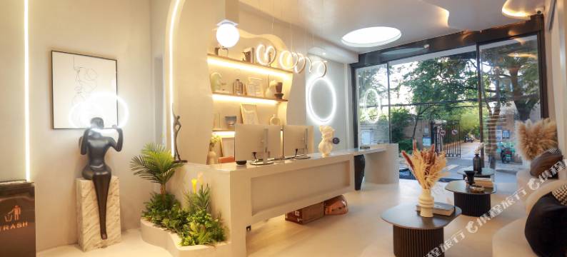 溪花涧影视酒店(昆明老街南屏街店)图片