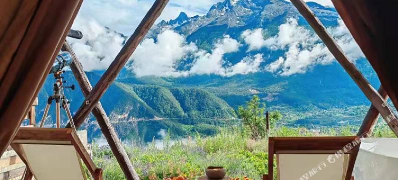 香格里拉云阶·格兰平营地(哈巴村店)图片