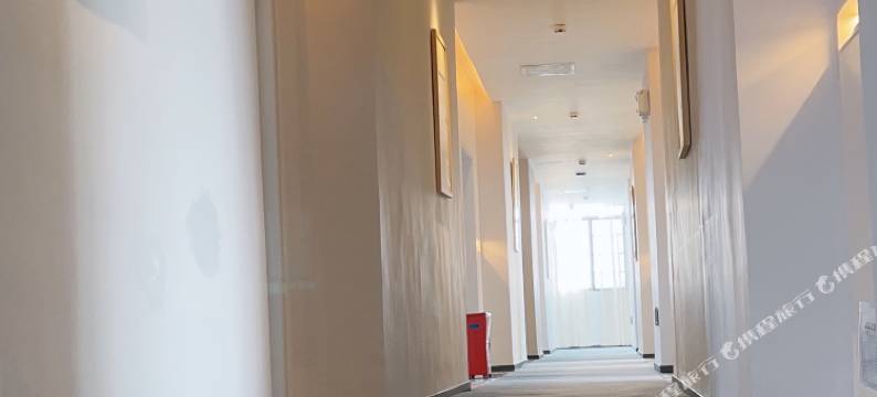 广州锦居精品酒店(小洲村店)图片