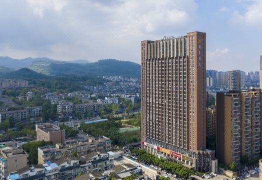 东阶酒店（成都大运会体育中心万达广场店）外景图