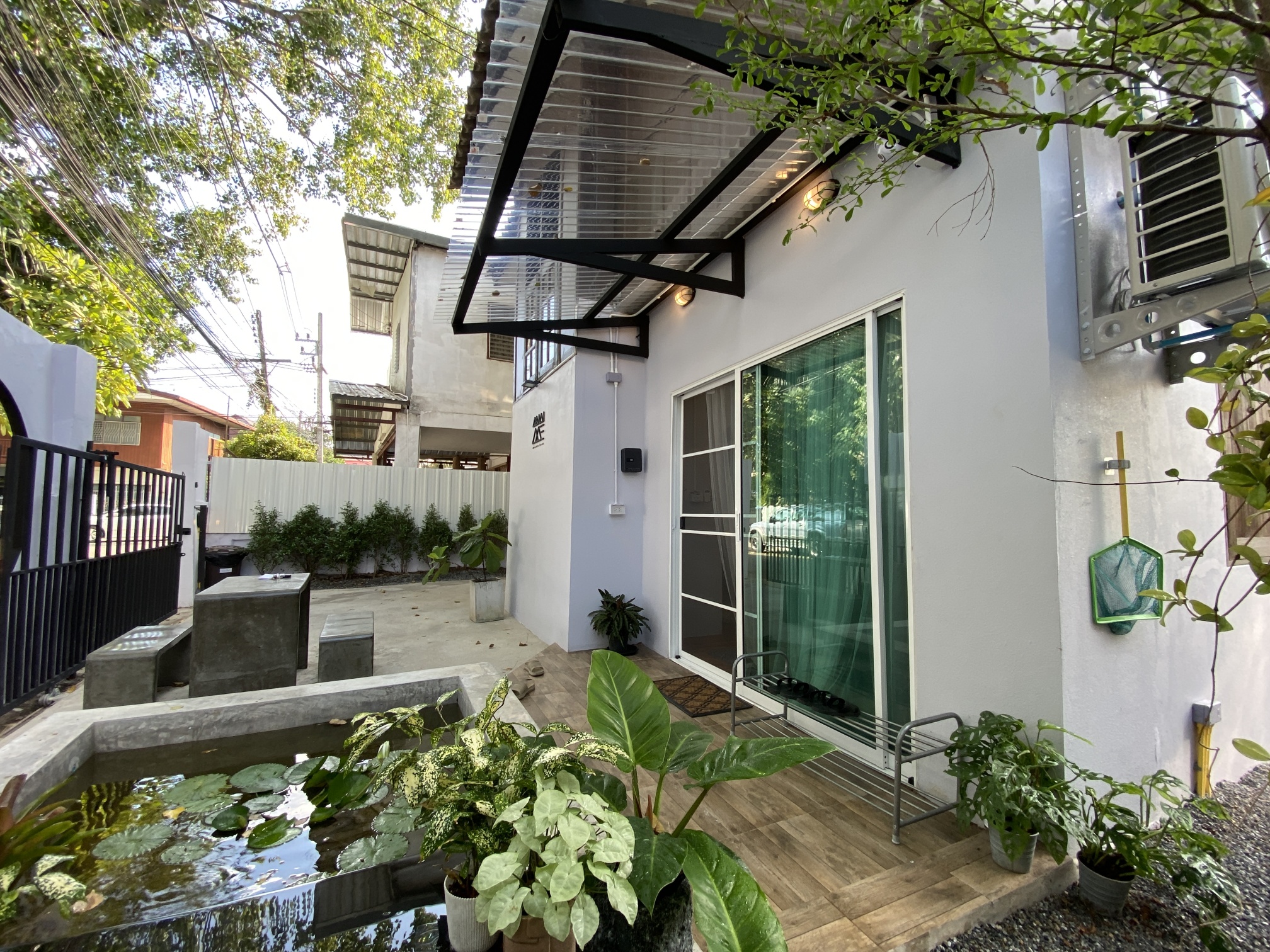 Mini-ME Home - Cozy Entire House in Old CityHotel Overview