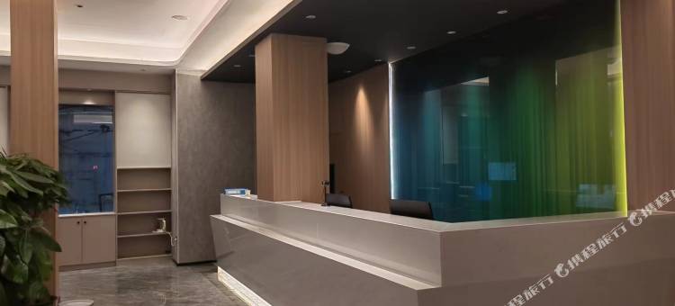 雅美途酒店(凭祥汽车总站越南风情街店)图片