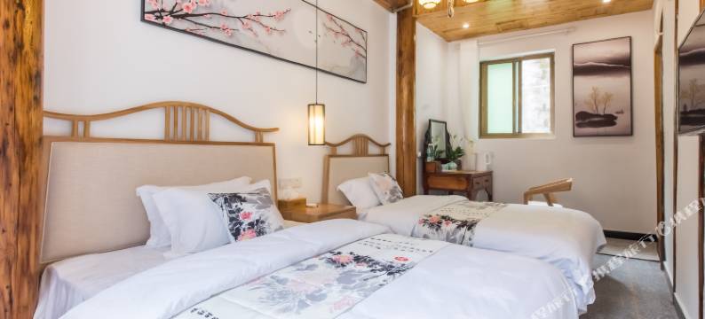 琴笙楠舍·巷里人家客栈(同里古镇店)图片