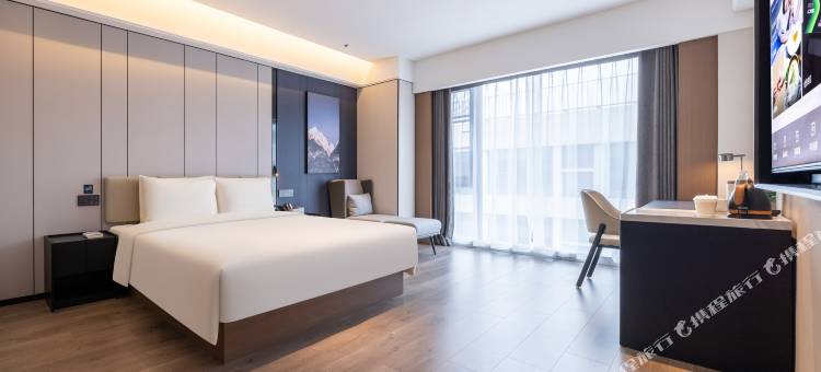 郑州北龙湖金融中心亚朵酒店图片