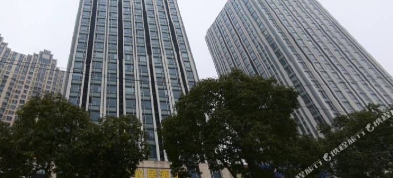 疾风电竞公寓(合肥瑶海万达广场店)图片