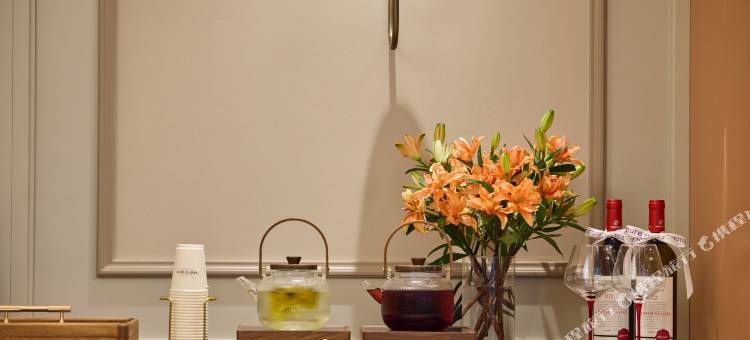 杭州西湖凤起路美居酒店图片