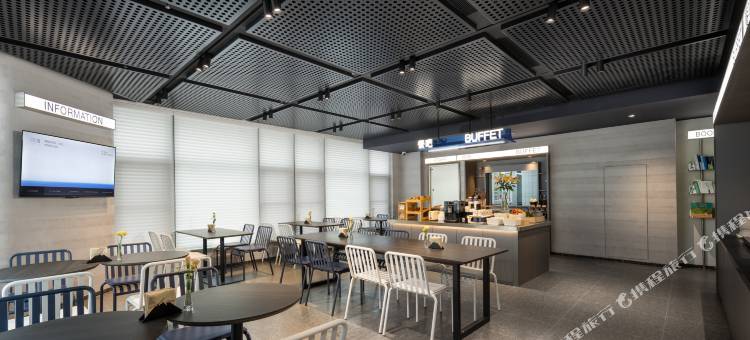 苏州金鸡湖星海广场地铁站轻居酒店图片