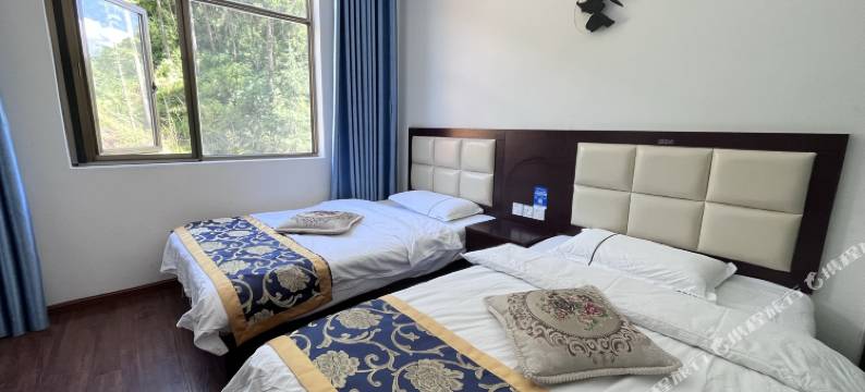 卧龙熊猫缘驿栈图片