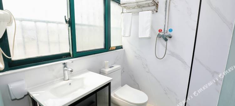 一路同行连锁酒店(合肥庐阳中学北五里井地铁站店)图片