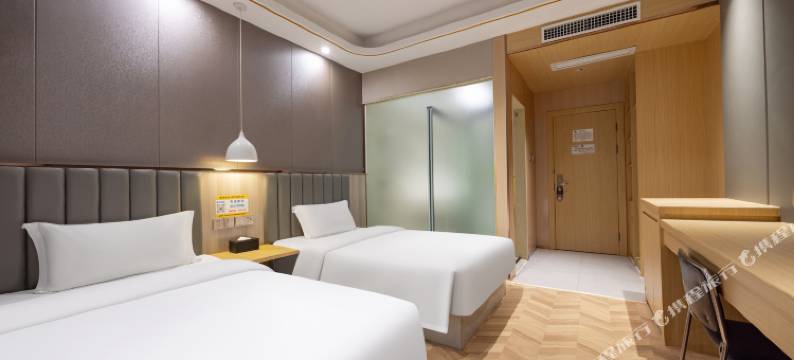 铂景酒店(汉口火车站范湖地铁站店)图片