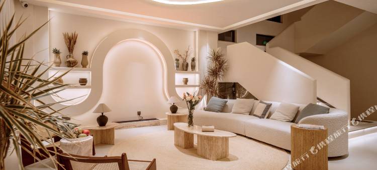 小鹿辰客·屿之邻海景酒店(洱海店)图片