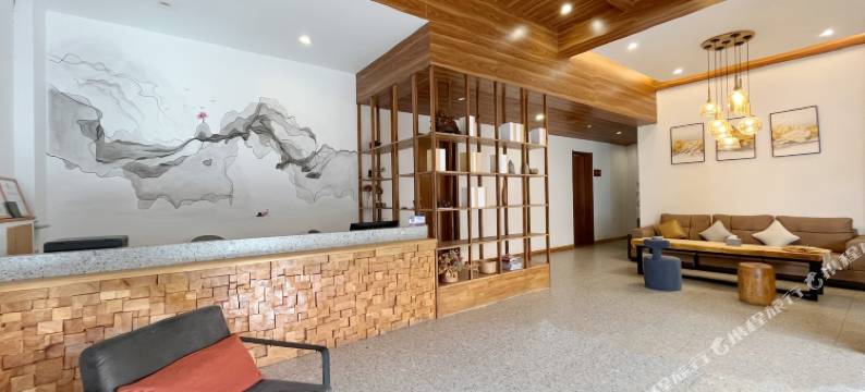 子遇民宿(稻城亚丁游客中心店)图片