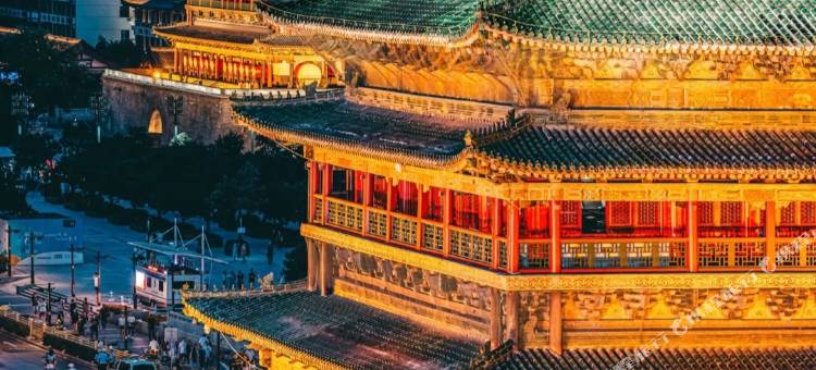 云上之旅酒店(钟鼓楼西安火车站地铁站店)图片