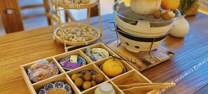 花甜民宿(建水古城紫陶街店)图片