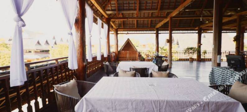 西双版纳曼降纳亮风情傣楼民宿图片