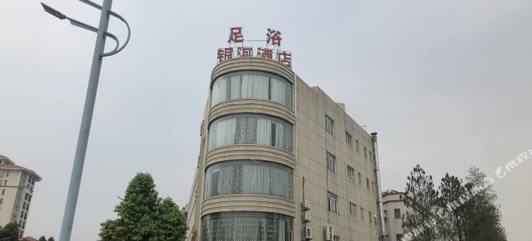 银河商务酒店(中山小榄轻轨站店)图片