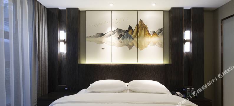 三亚兰霆鑫酒店(高铁站店)图片