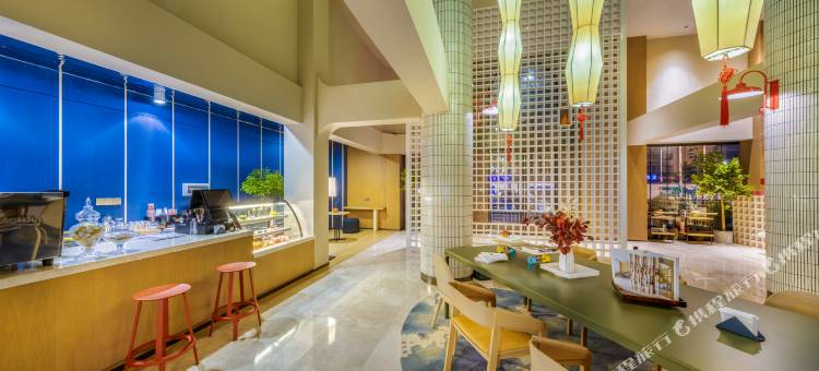 RANZ兰兹酒店(深圳宝安机场福永地铁站店)图片