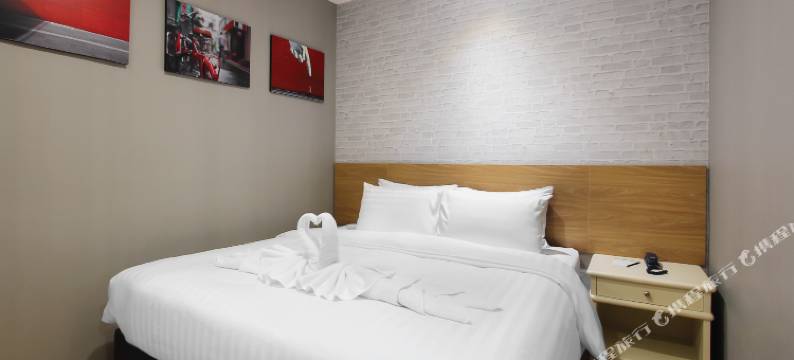 是隆普拉酒店(Pula Silom)图片