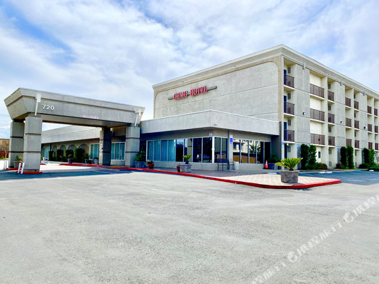 加利福尼亚利弗莫尔希尔顿逸林酒店及度假村