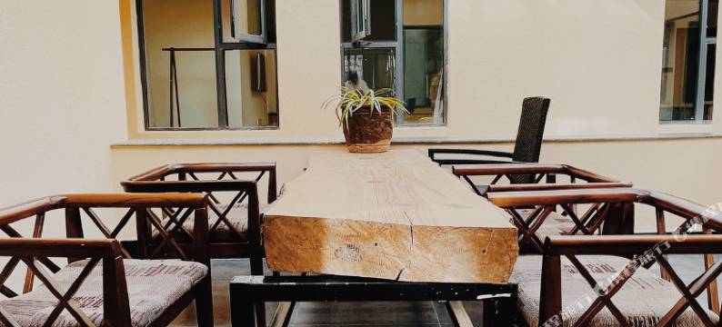 拉萨曼度精品酒店(八廓街大昭寺店)图片