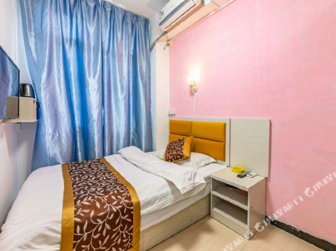 广州南方公寓 1.0分(1条点评) 88起距离351米立即预订