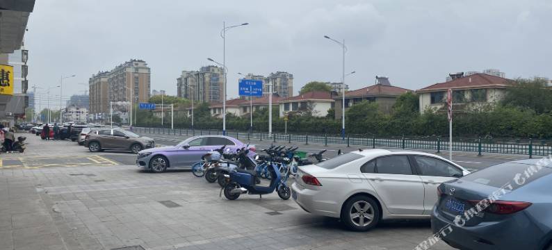 知务精品酒店(泰兴公园店)图片