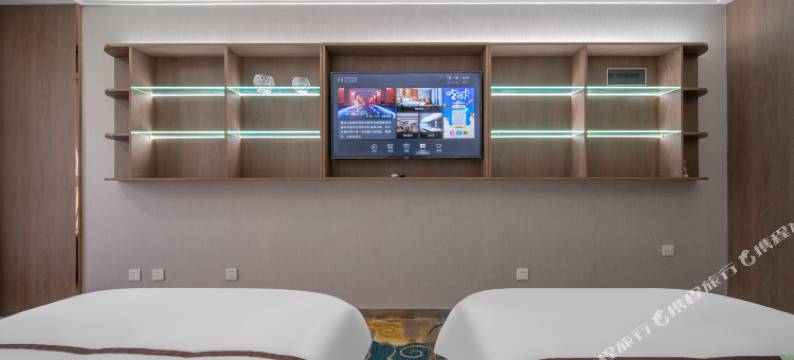 驿程唐筑酒店(奥特莱斯历城二中店)图片