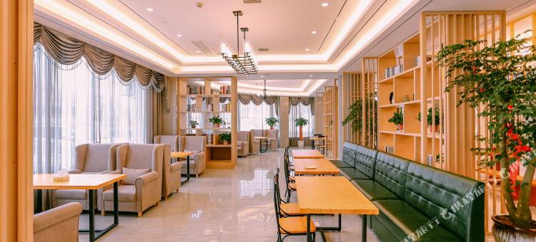 清沐铂金酒店(马鞍山师范学院蒙牛工业园店)图片