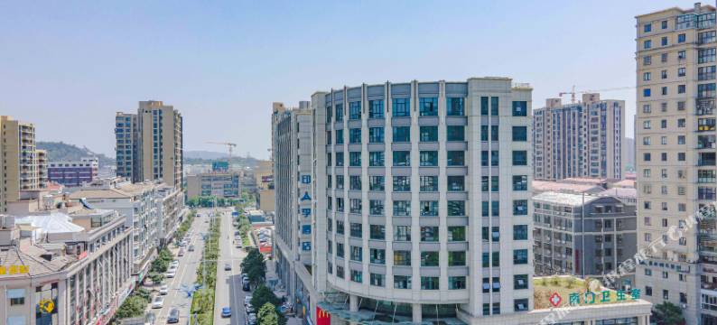 印季酒店(玉环市人民医院吾悦广场店 )图片